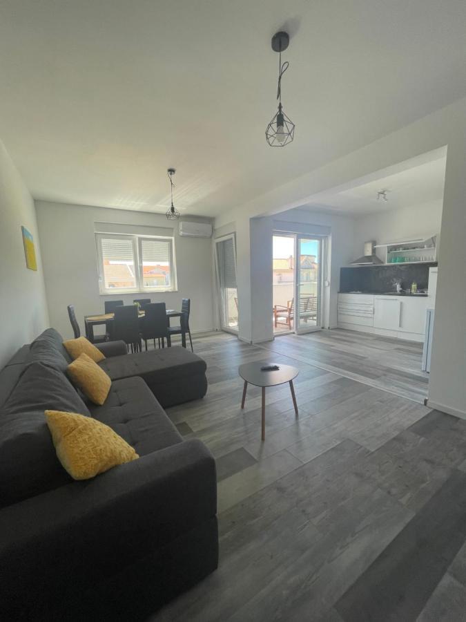 Villa Iva Vodice Esterno foto