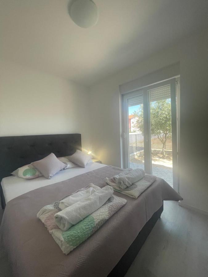 Villa Iva Vodice Esterno foto